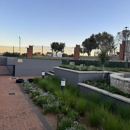 Kikuyu Hotel Apartments Midrand Exterior foto